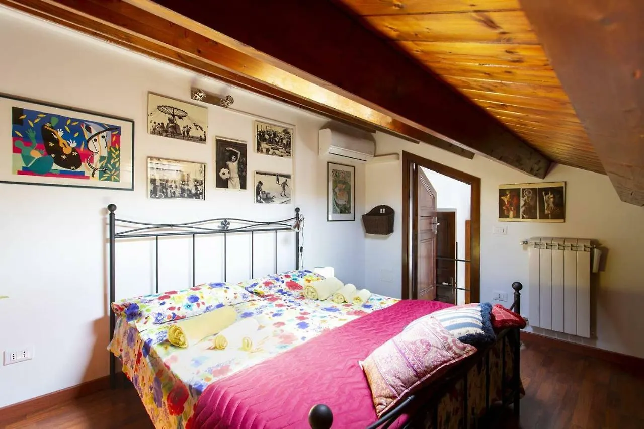 Anna'S Home In Historical Center Palermo Apartamento